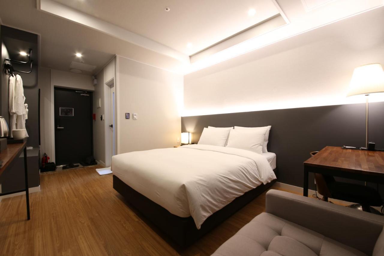 The Mains Hotel Cheonan Dış mekan fotoğraf