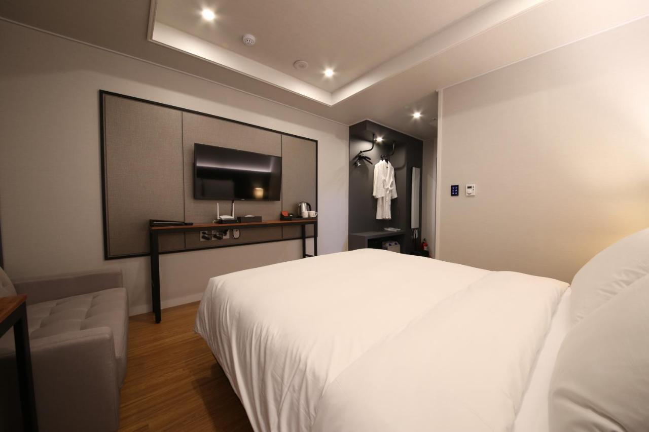The Mains Hotel Cheonan Dış mekan fotoğraf