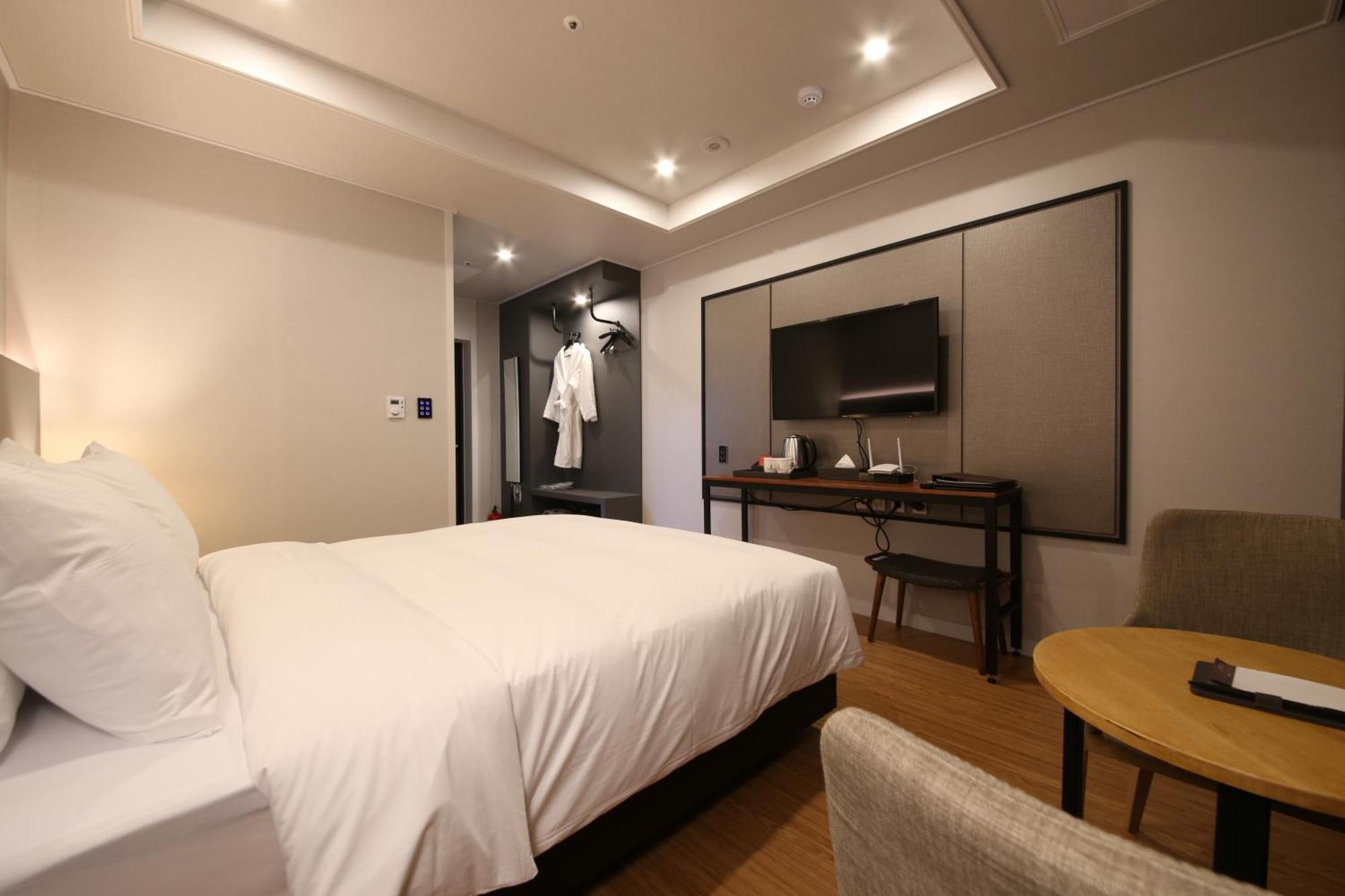The Mains Hotel Cheonan Dış mekan fotoğraf